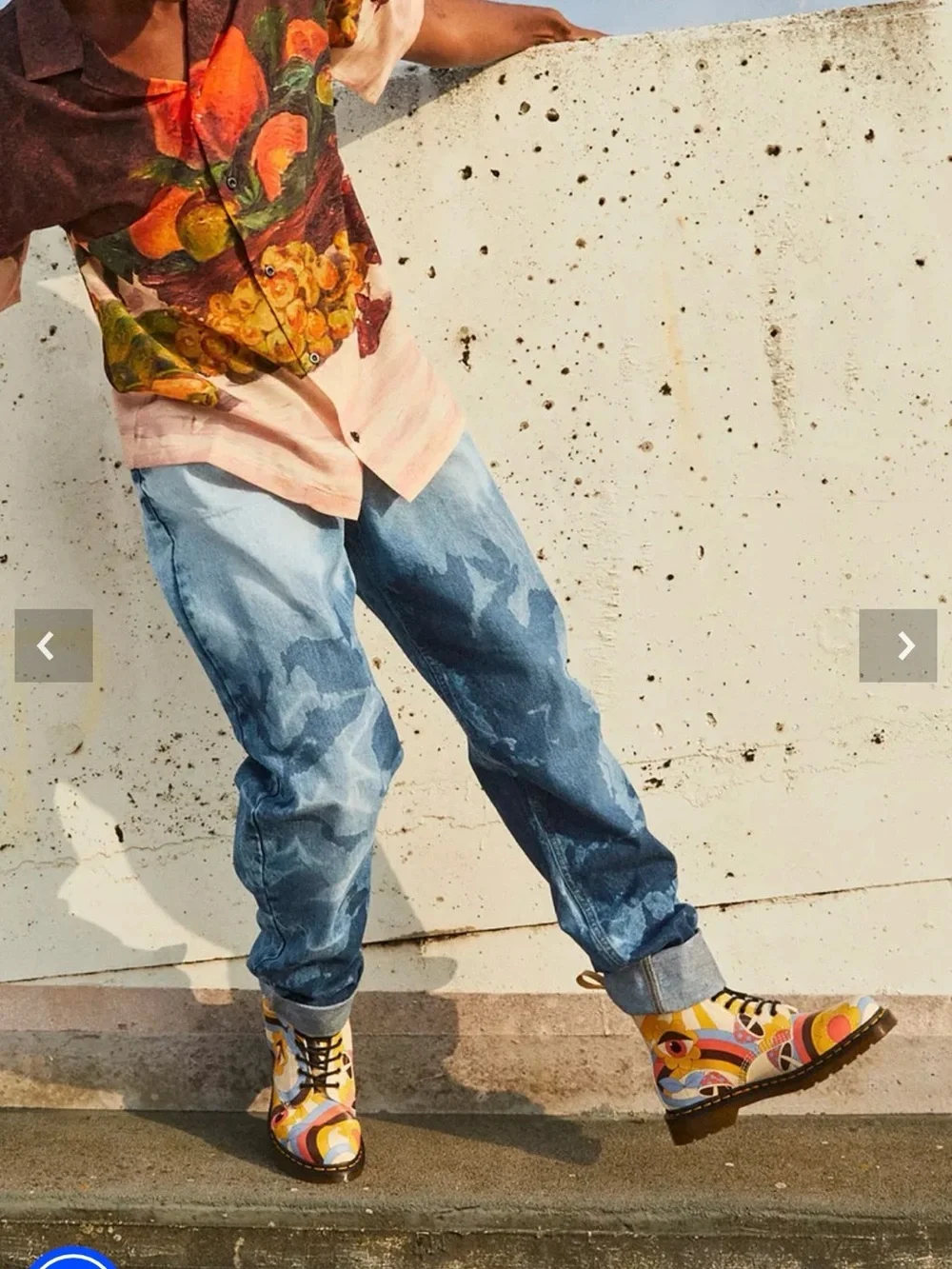 Dr. Martens vegan retro Kemble  Multicolor Retro Swirl Lace-Up Boots size 9 Dr. Martens vegan retro Kemble Multicolor Retro Swirl Lace  main image 2